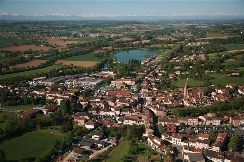 Le Gite De La Riviere - Samatan Exteriér fotografie